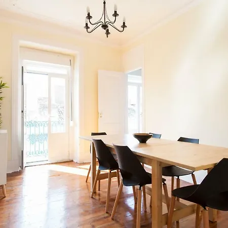 アパート Merces By Hill